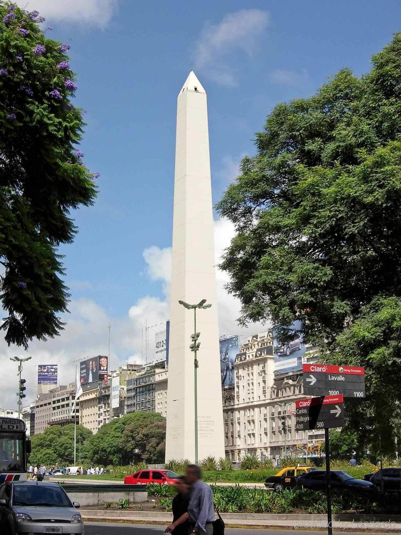 Ibis Buenos Aires Obelisco Hotel Exterior photo